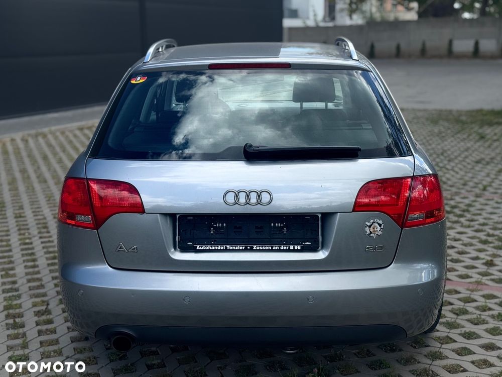 Audi A4 - 4