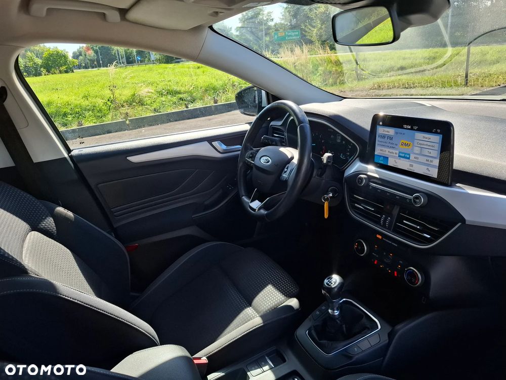 Ford Focus - 29