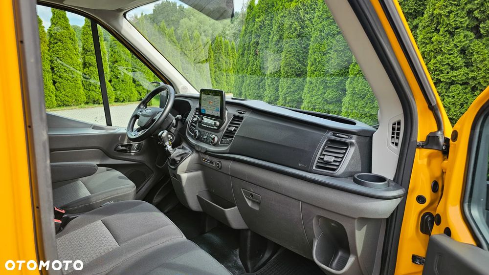 Ford Transit - 16