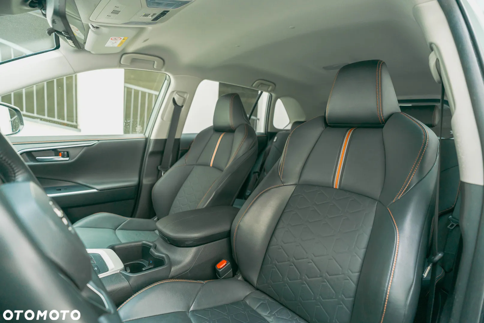 Toyota RAV4 2.5 Hybrid Adventure 4x4 - 11