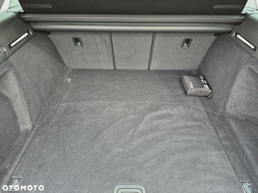 Audi A4 Avant - 33