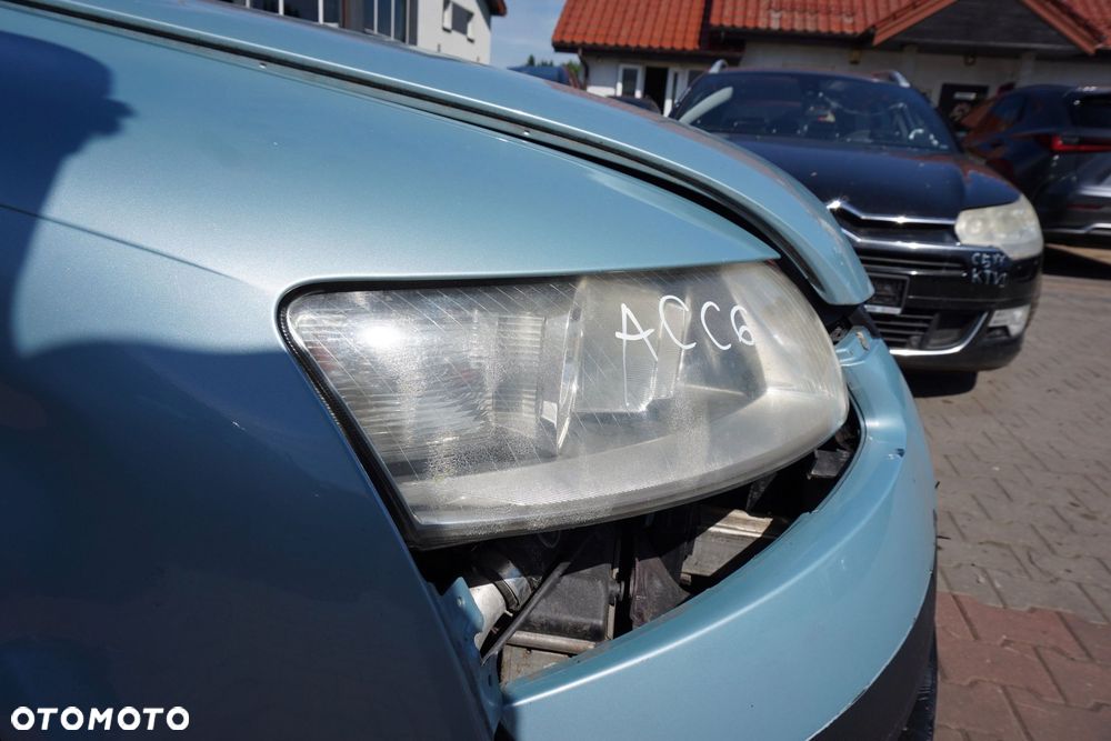 LAMPA PRZEDNIA PRAWA A6 C6  AUDI 2004-2008 - 2