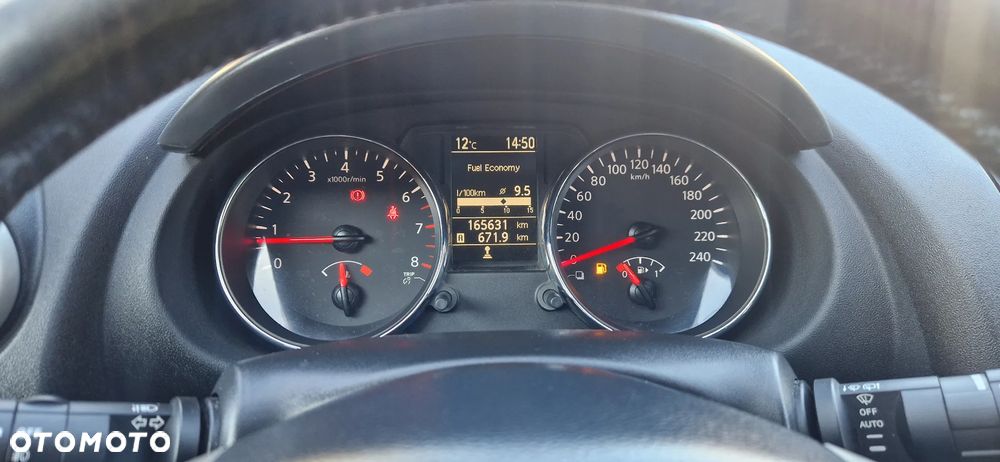 Nissan Qashqai 2.0 tekna - 16