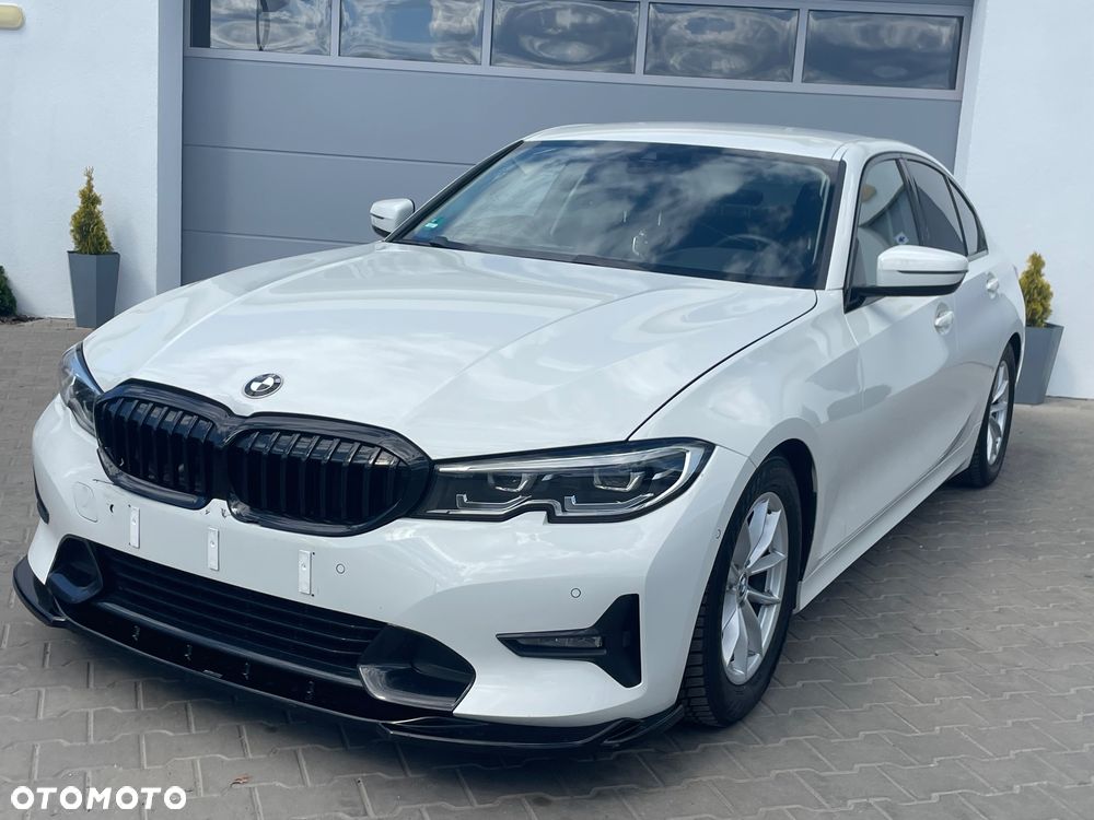 BMW Seria 3 318d Sport Line - 1