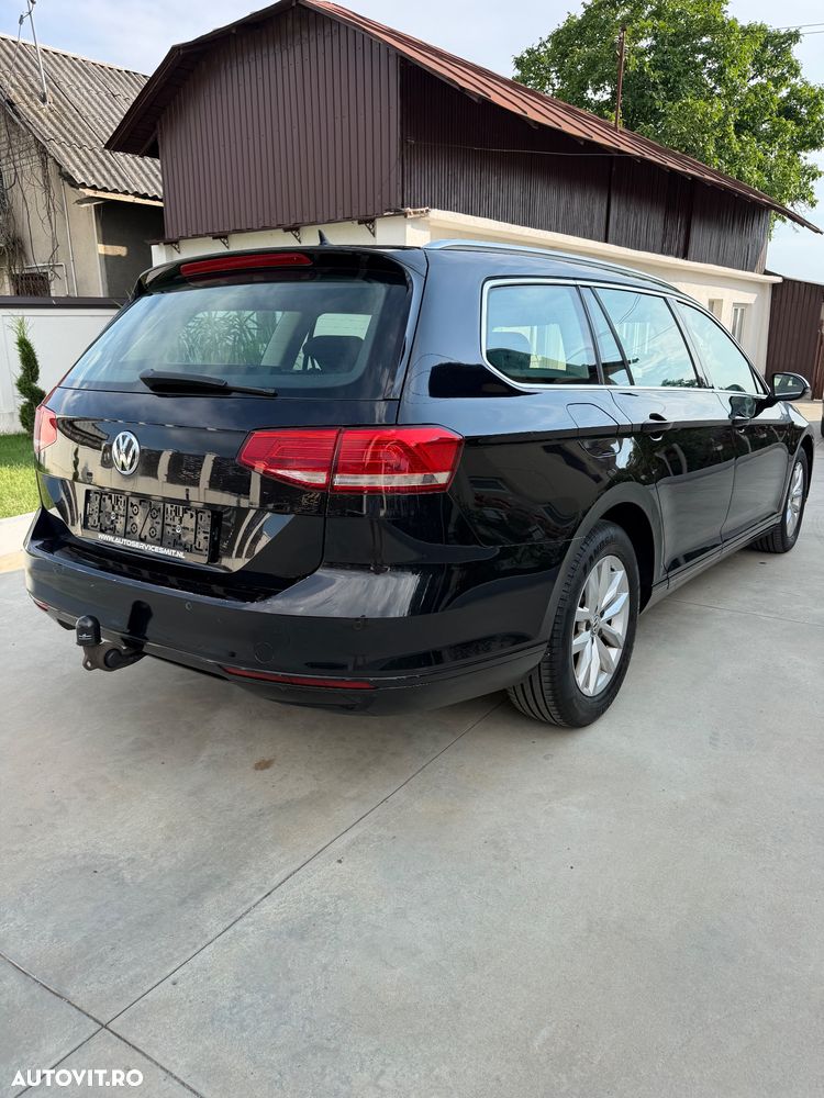 Volkswagen Passat 2.0 TDI DSG Comfortline - 8