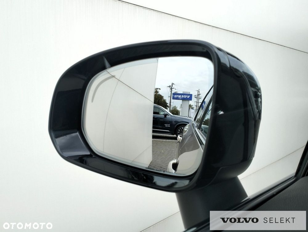Volvo XC 60 - 8
