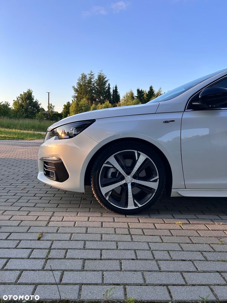 Peugeot 308 BlueHDi FAP 180 EAT8 Stop & Start GT - 20