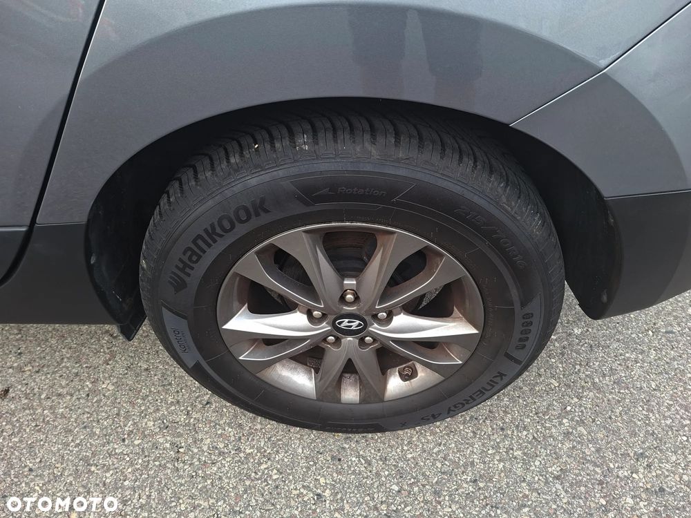 Hyundai ix35 1.7 CRDi 2WD blue Trend - 17
