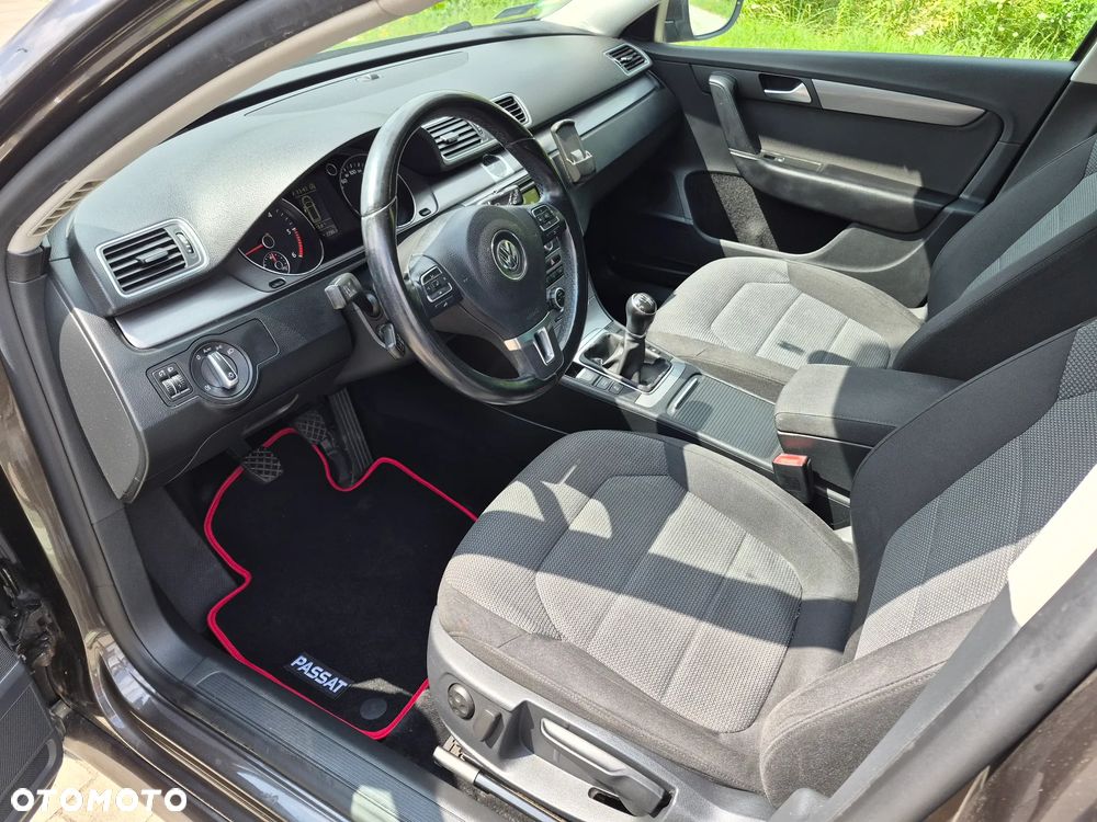 Volkswagen Passat 2.0 TDI Comfortline CityLine - 14