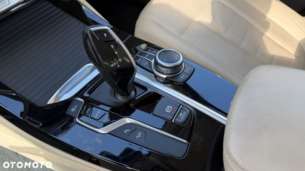 BMW X3 xDrive20d MHEV Business Edition sport - 32