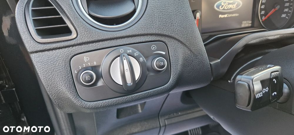 Ford S-Max - 16
