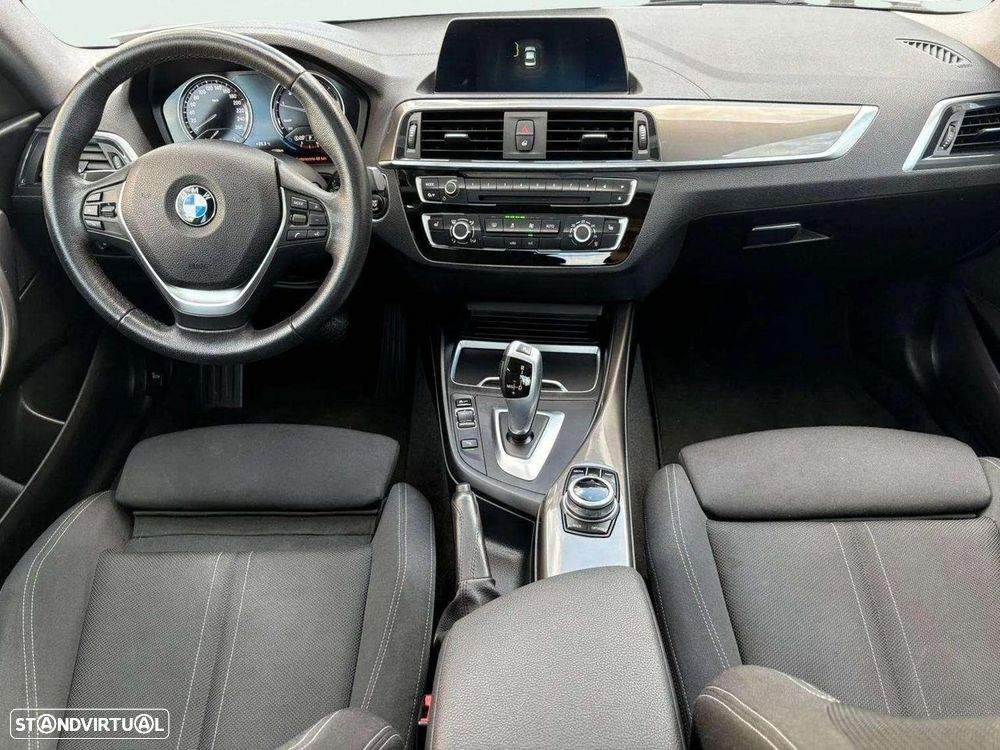 BMW 218 i Coupe Line Sport Auto - 4