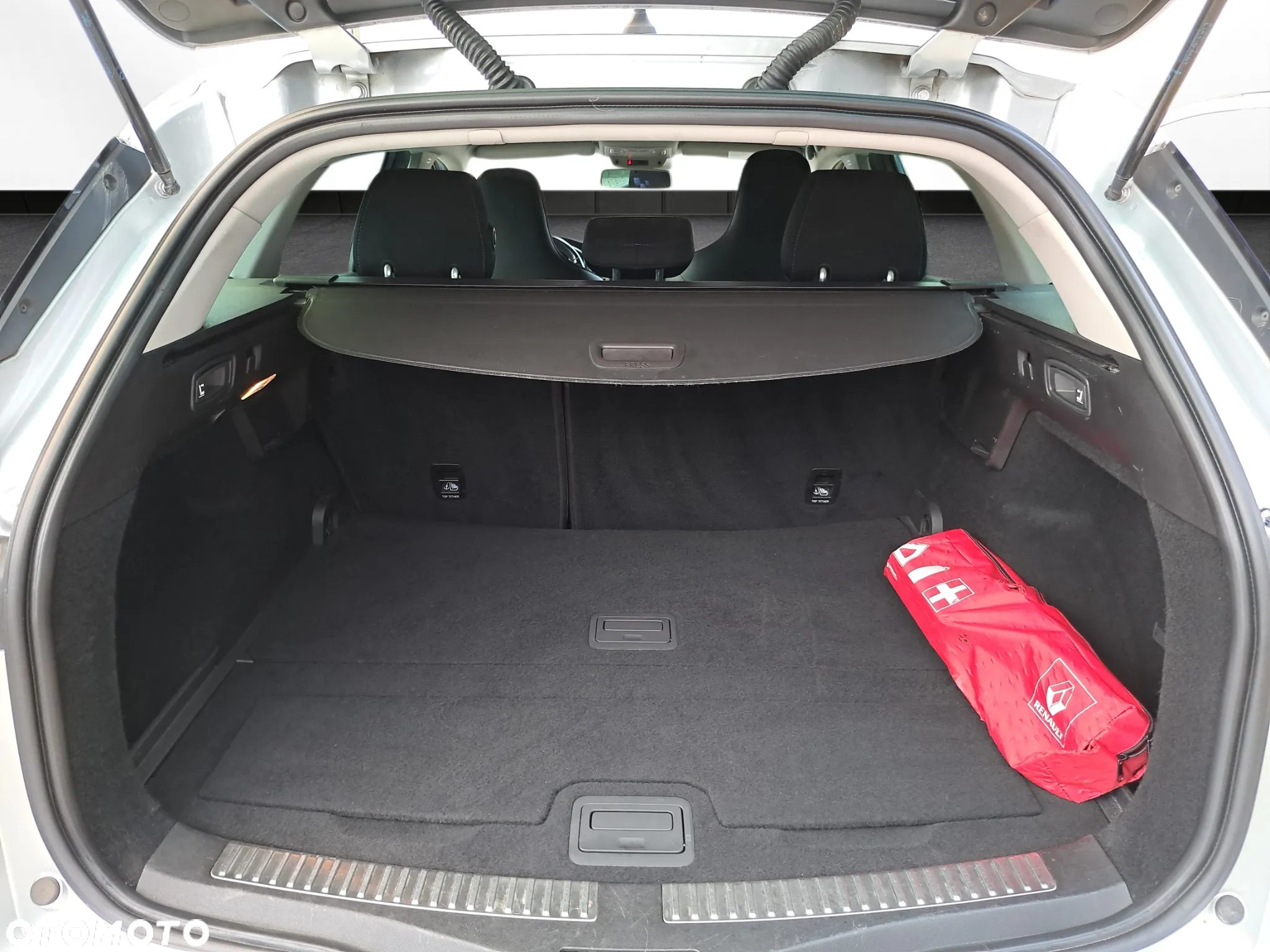 Renault Megane 1.6 dCi GT EDC - 12