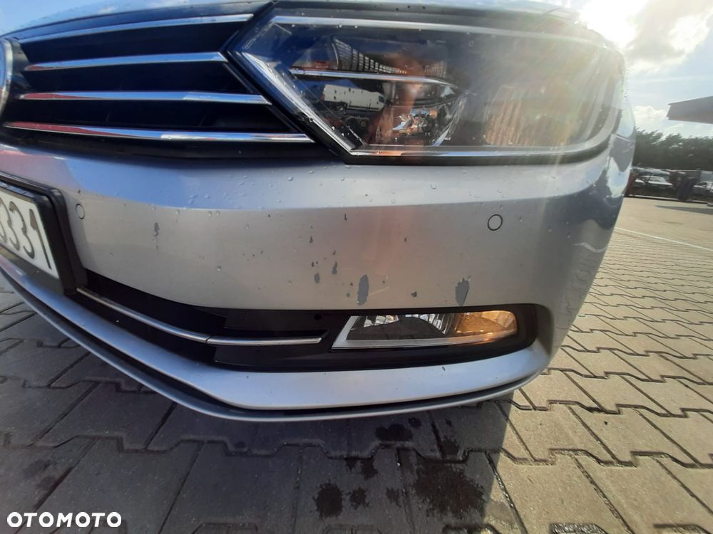 Volkswagen Passat 2.0 TDI (BlueMotion Technology) DSG Comfortline - 16
