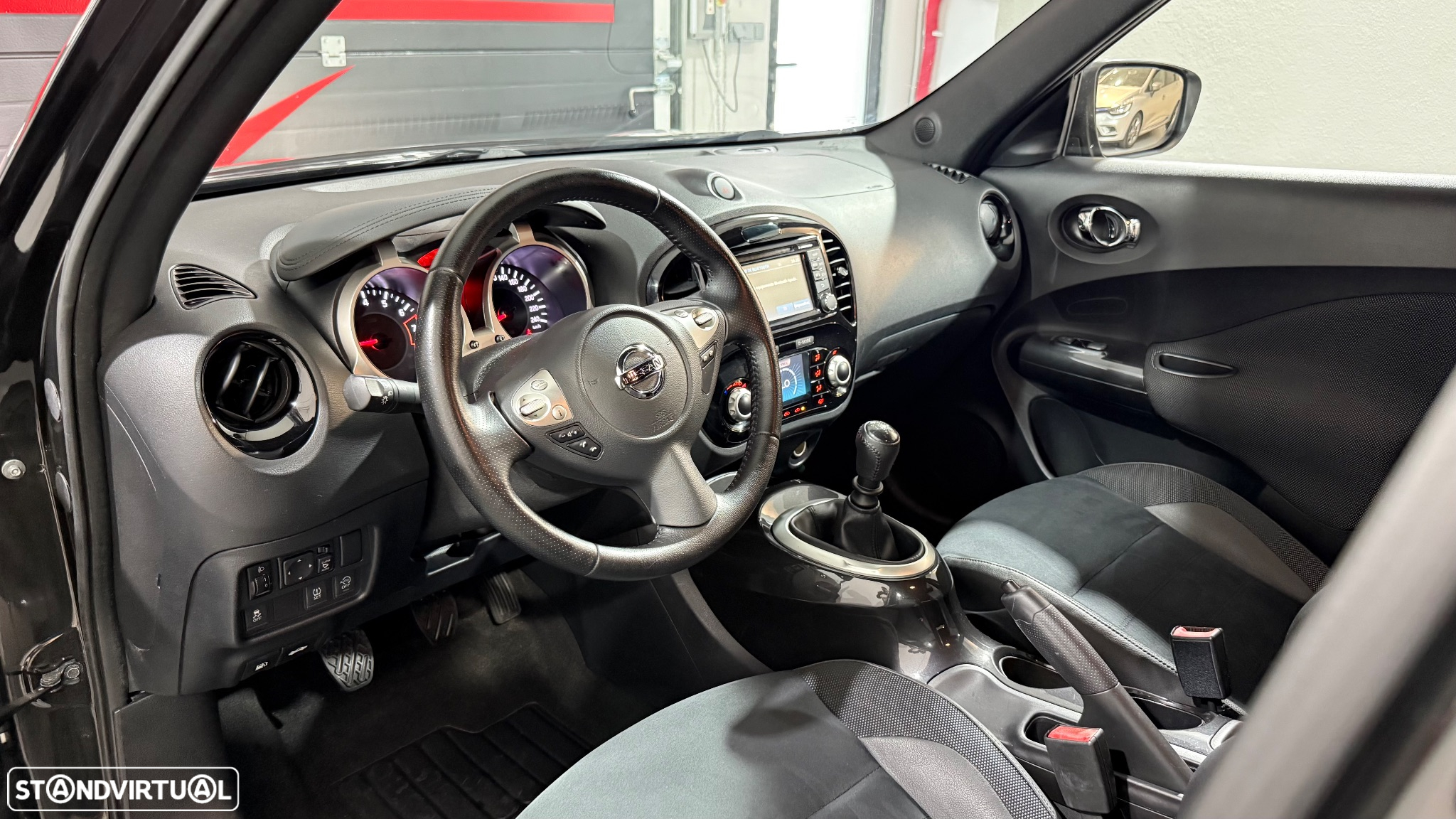 Nissan Juke 1.2 DIG-T N-Connecta - 10