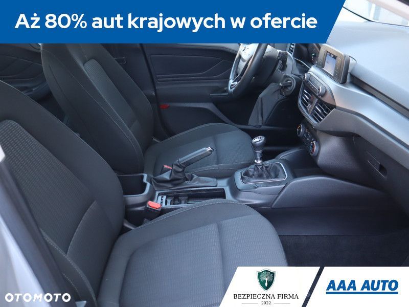 Ford Focus - 11