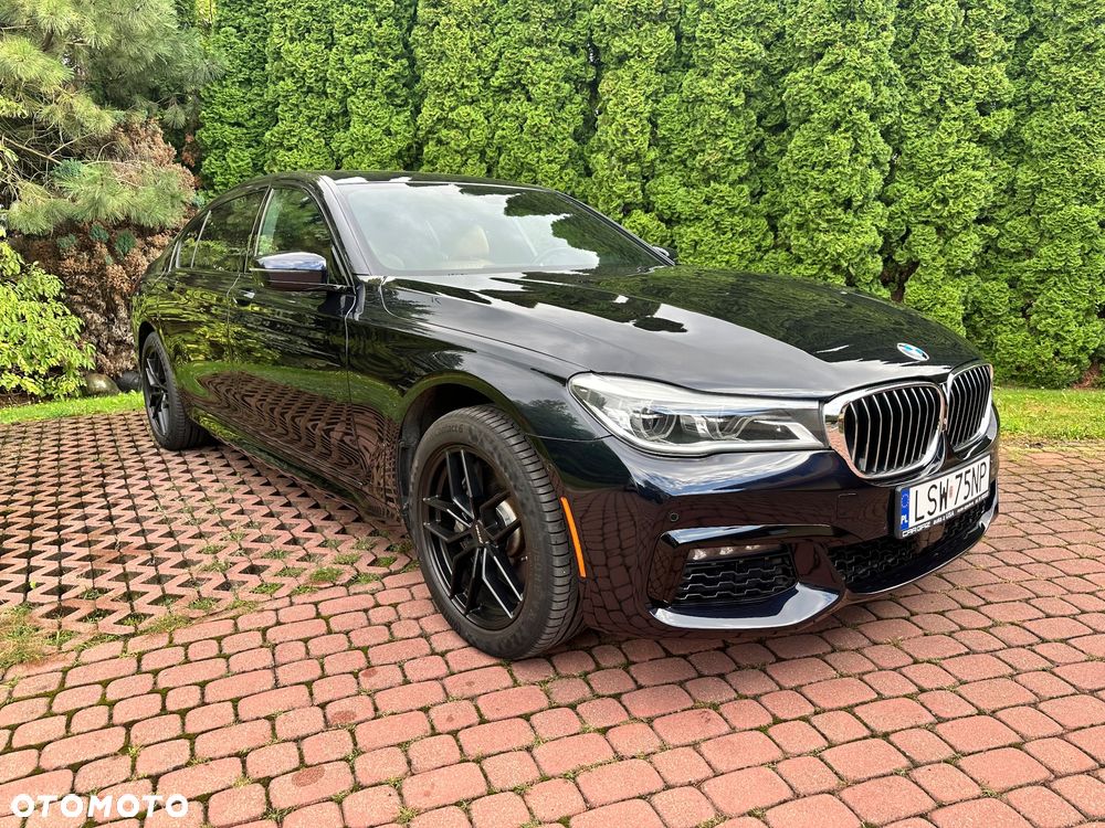 BMW Seria 7 750Li xDrive - 4