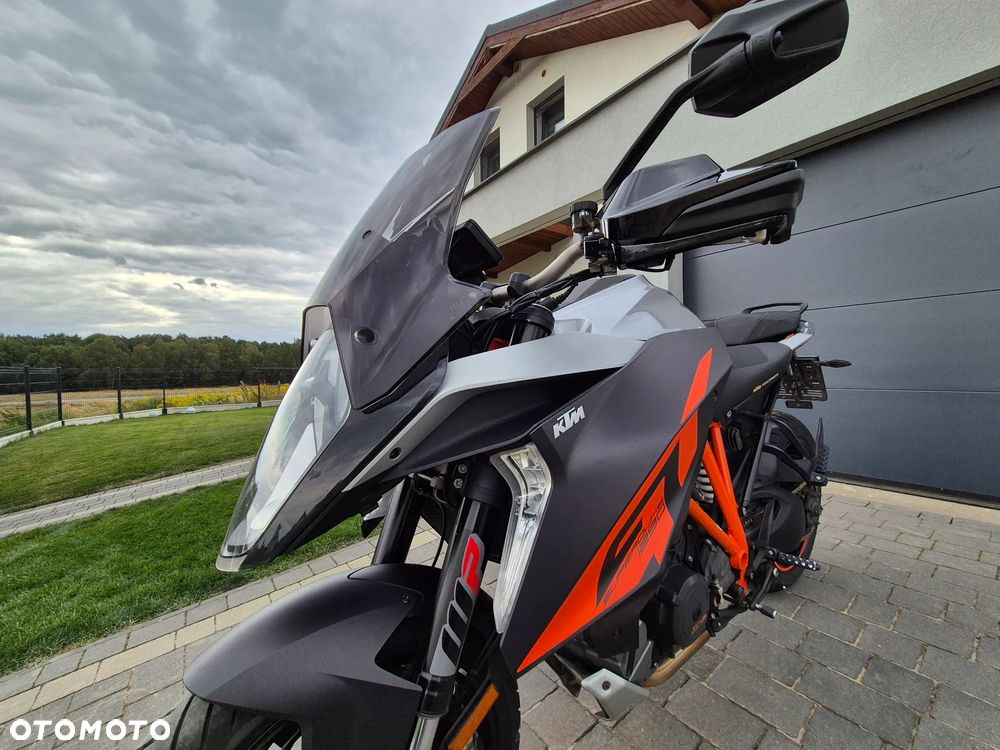 KTM Super Duke - 5