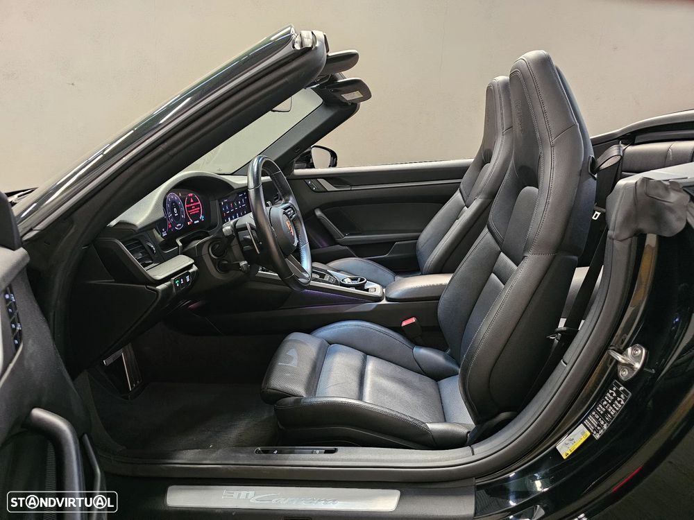 Porsche 911 (992) Carrera PDK - 31