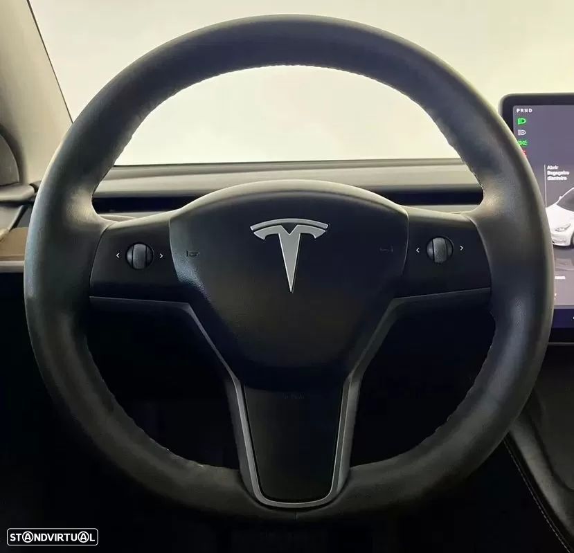 Tesla Model Y Long Range Tração Integral — fotografia 13