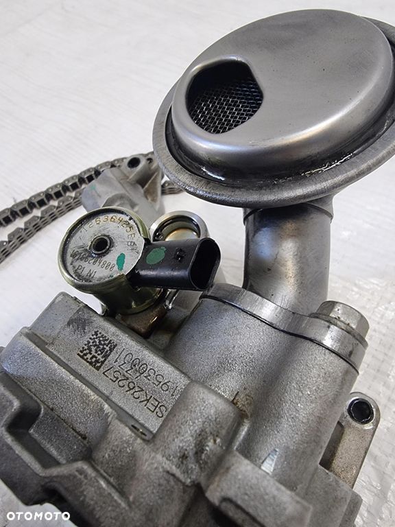OPEL ASTRA K V 1,4 T POMPA OLEJU 19536331 2636425EB1 - 9