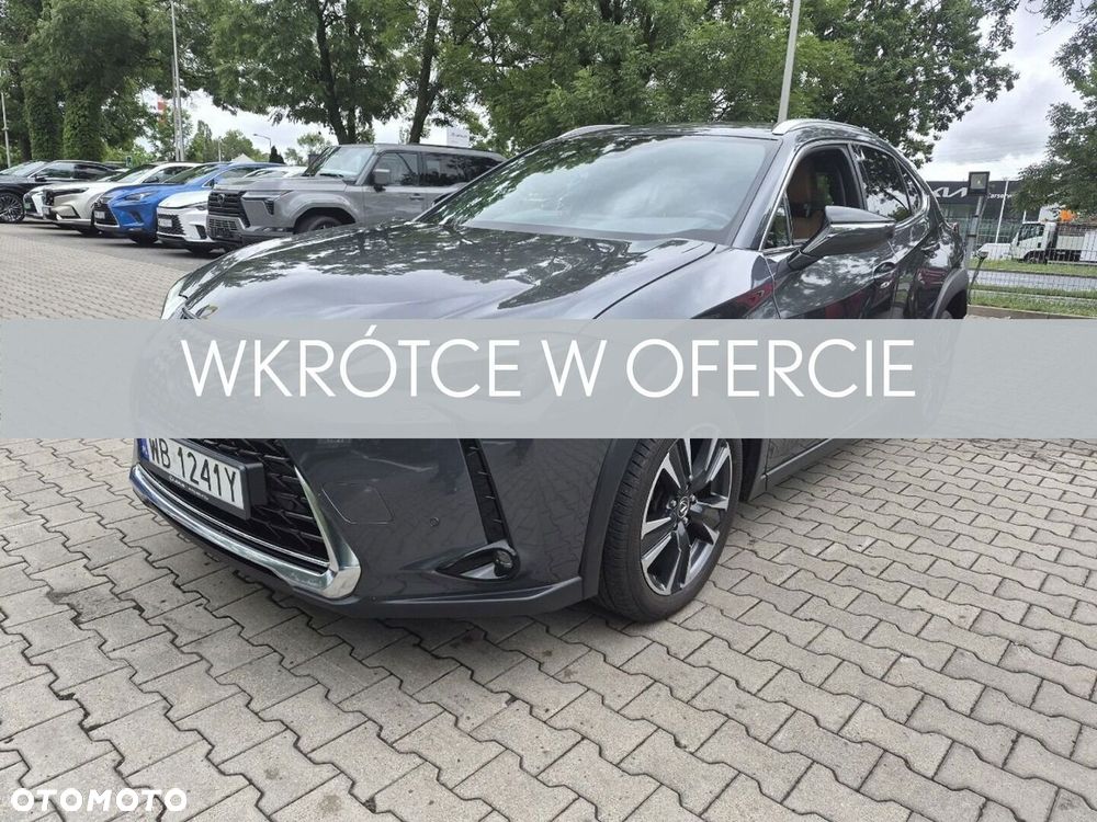Lexus UX - 1