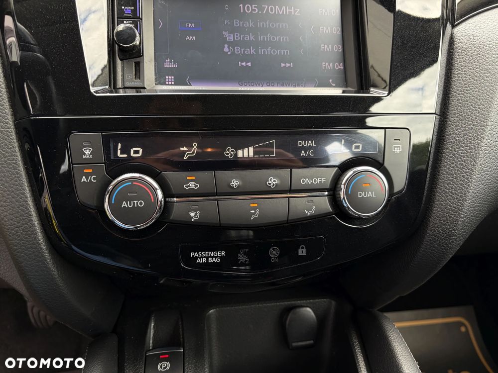 Nissan Qashqai 1.6 DCi N-Connecta - 30