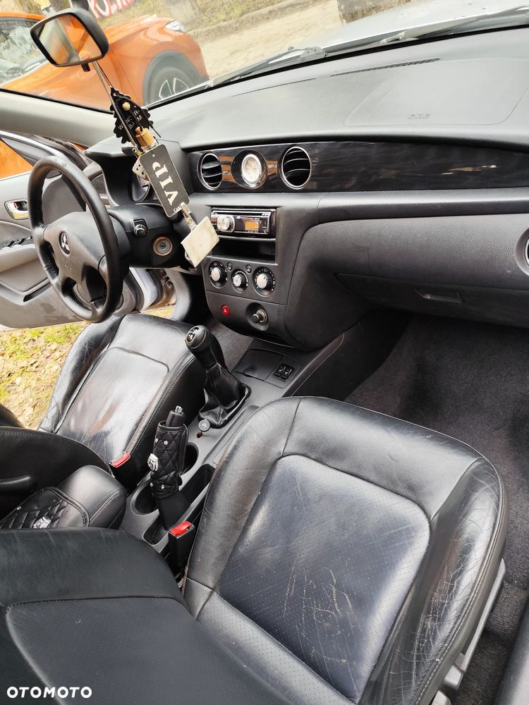 Mitsubishi Outlander 2.0 Comfort 4WD - 11