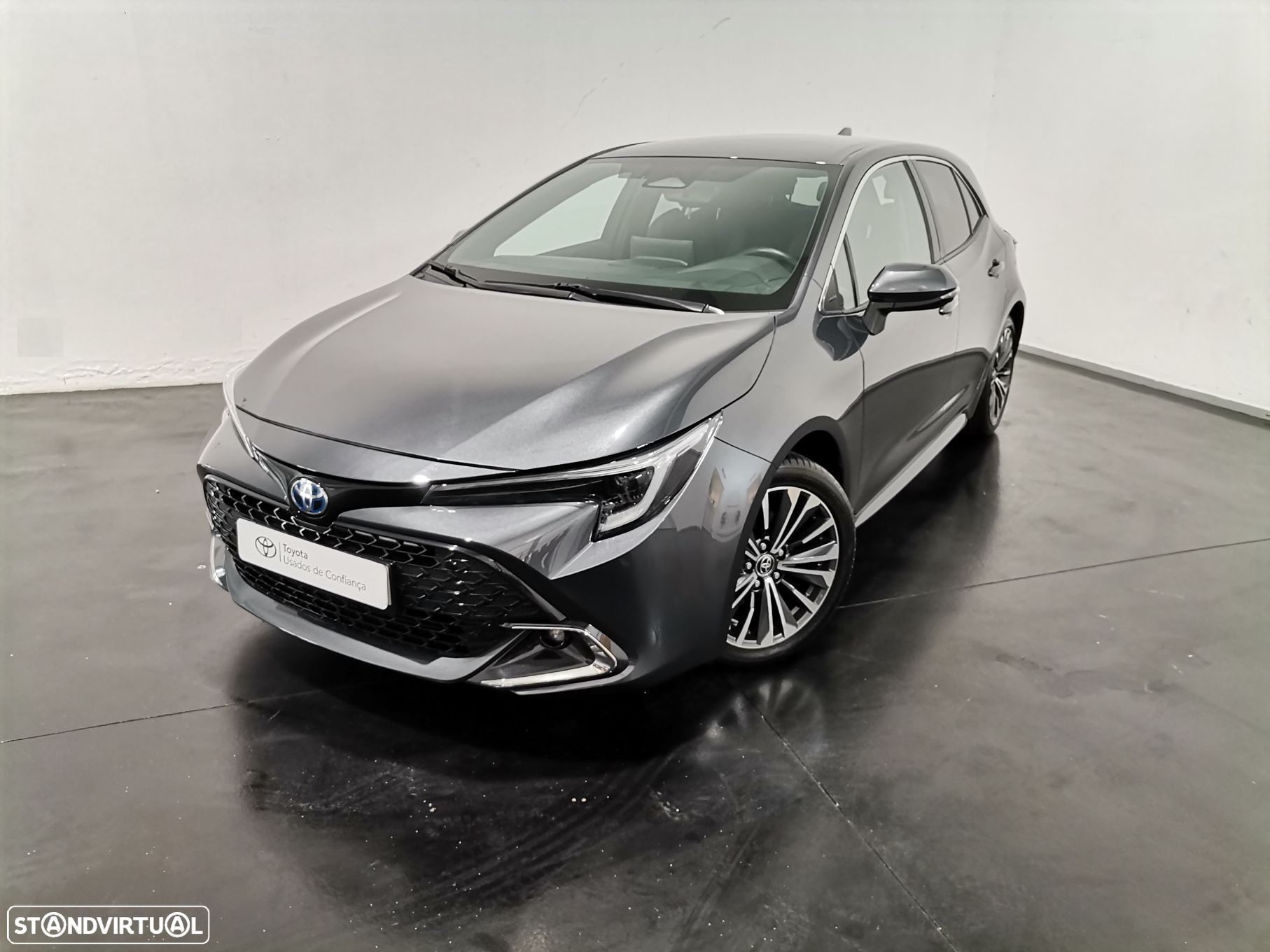 Toyota Corolla 1.8 Hybrid Comfort Plus - 1