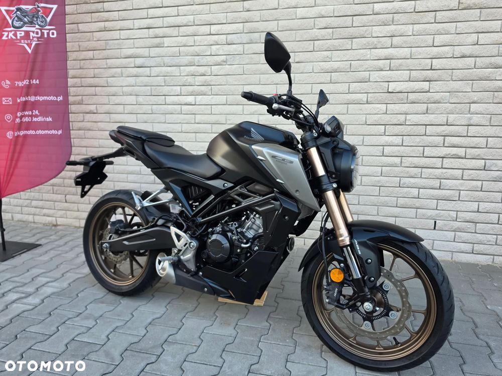 Honda CB - 8