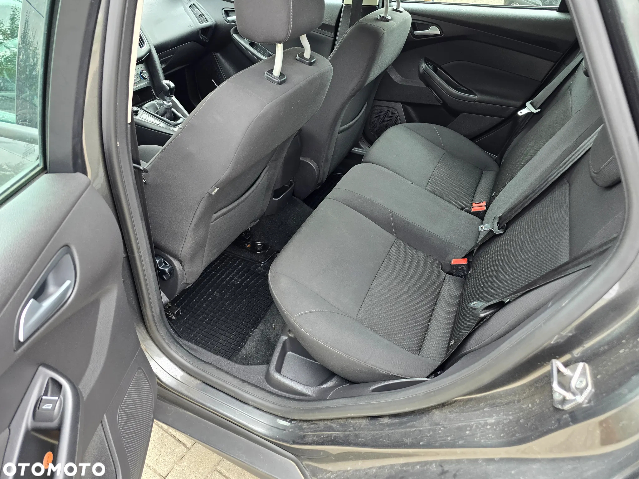 Ford Focus - 9