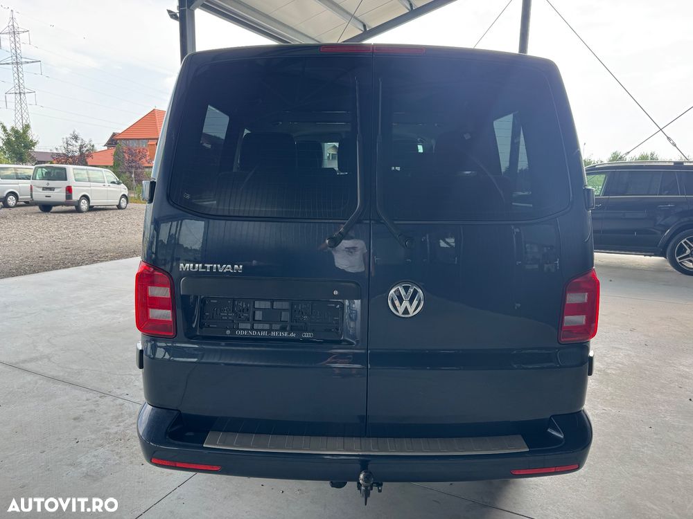 Volkswagen Multivan - 9