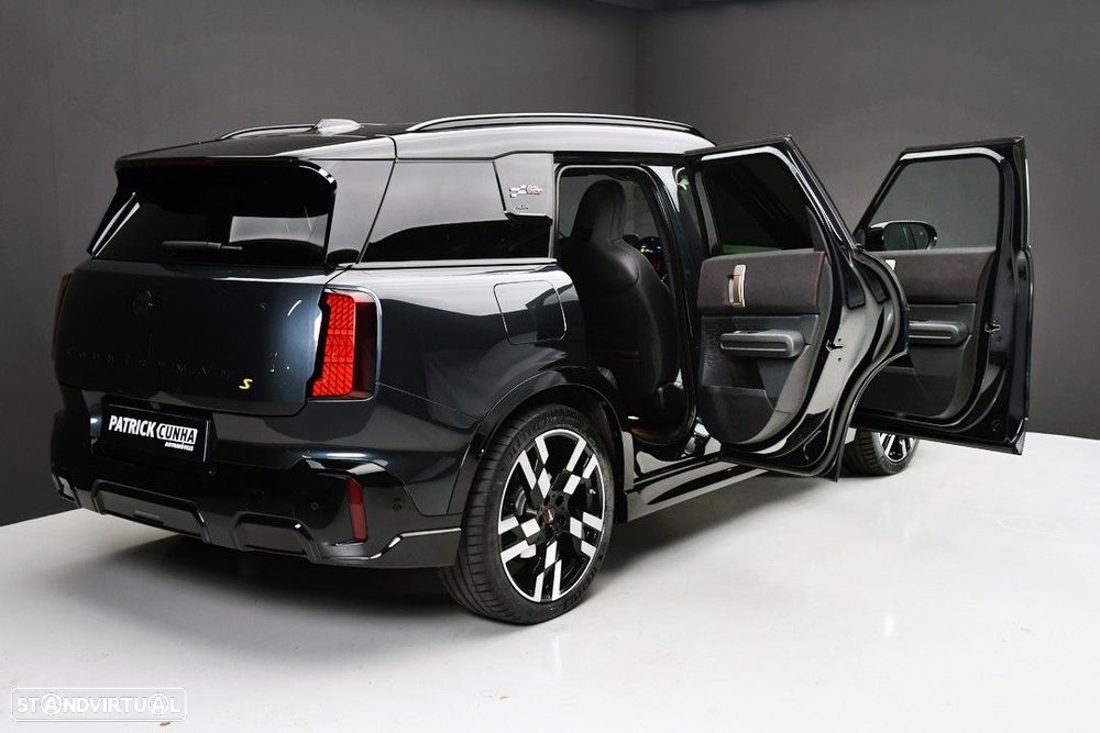 MINI Countryman - 16