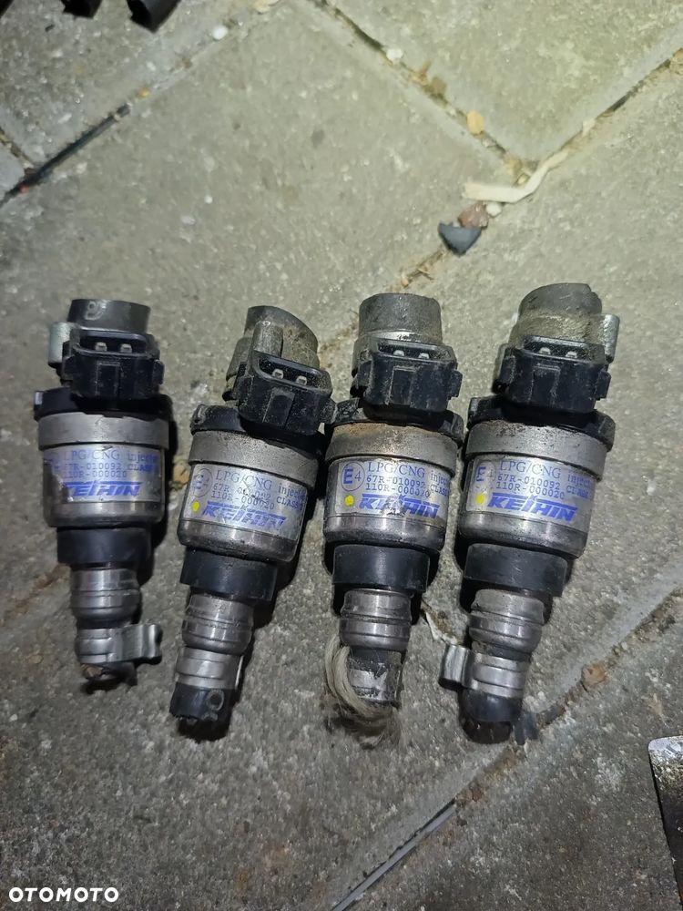 Listwa wtryskowa z wtryskiwaczami LPG Prins Keihin - 6