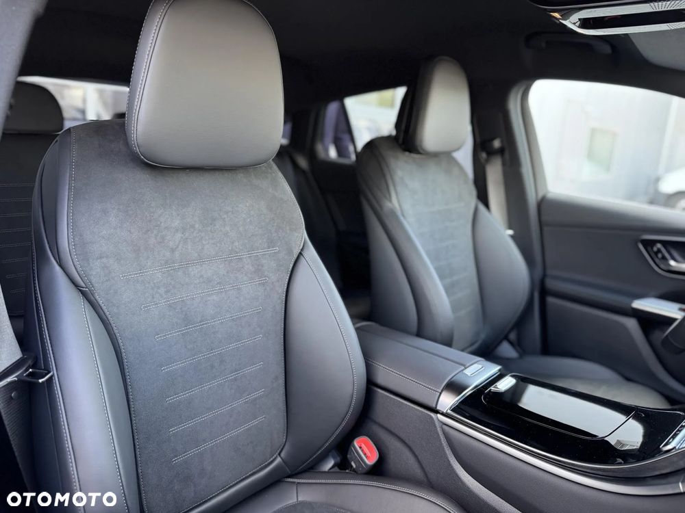 Mercedes-Benz GLC Coupe 300 de PHEV 4-Matic AMG Line - 9