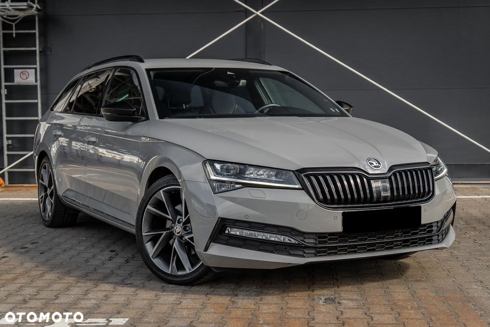 Skoda Superb Combi 2.0 TDI 4x4 DSG Sportline - 1