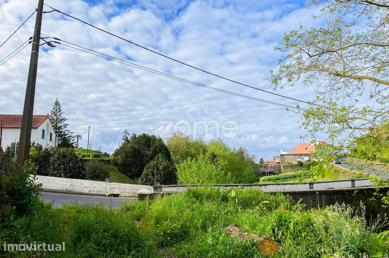 Terreno Rústico com 4.540 m² – Lomba da Maia - Grande imagem: 4/10
