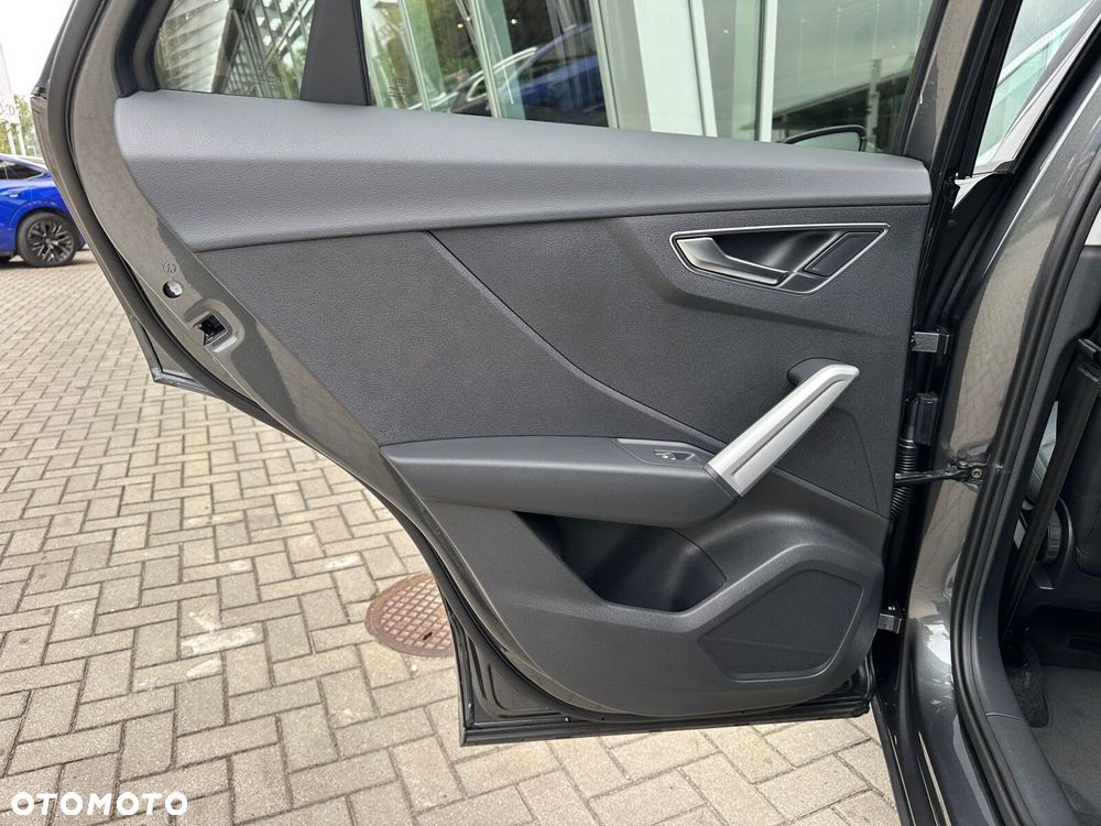 Audi Q2 - 18