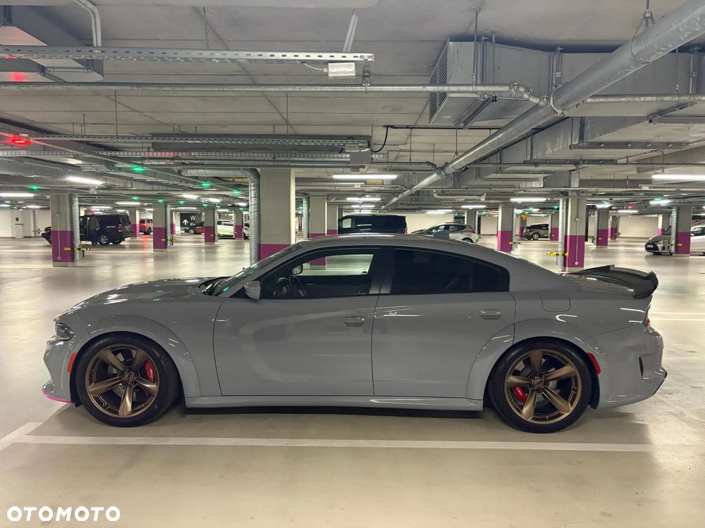 Dodge Charger 6.4 Scat Pack Widebody - 6