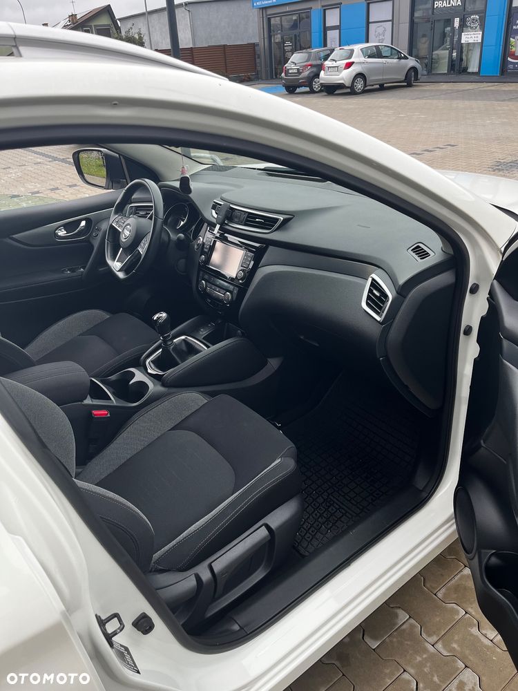 Nissan Qashqai 1.5 dCi N-Connecta - 13