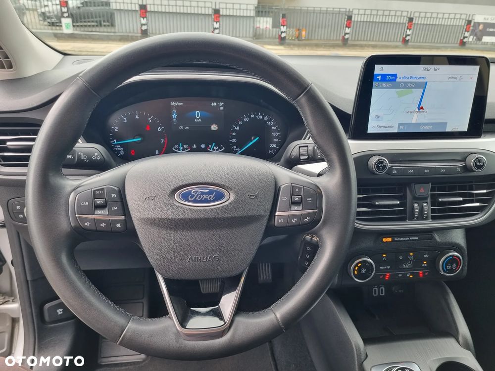 Ford Focus 1.0 EcoBoost Titanium - 20
