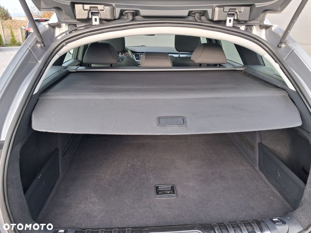 Peugeot 508 SW BlueHDi 120 EAT6 Stop&Start Allure - 25