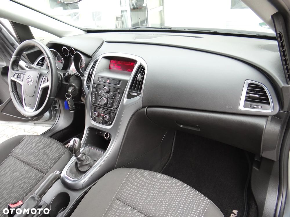 Opel Astra 1.4 EcoFLEX Edition - 28