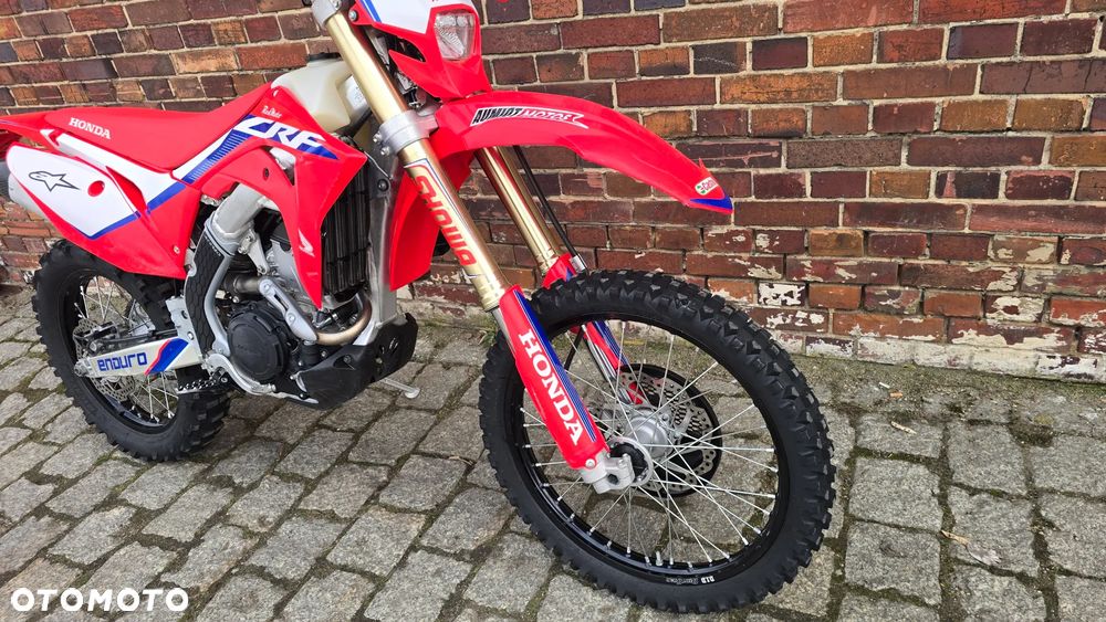 Honda CRF - 12