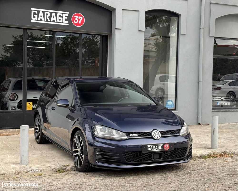 VW Golf 2.0 TDi GTD DSG - 1