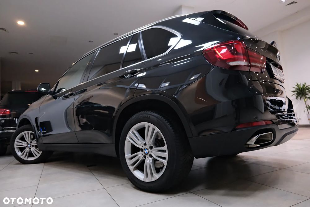 BMW X5 xDrive40d - 10