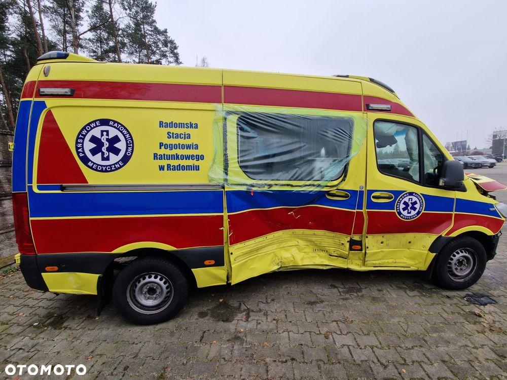 Mercedes-Benz Sprinter - 7