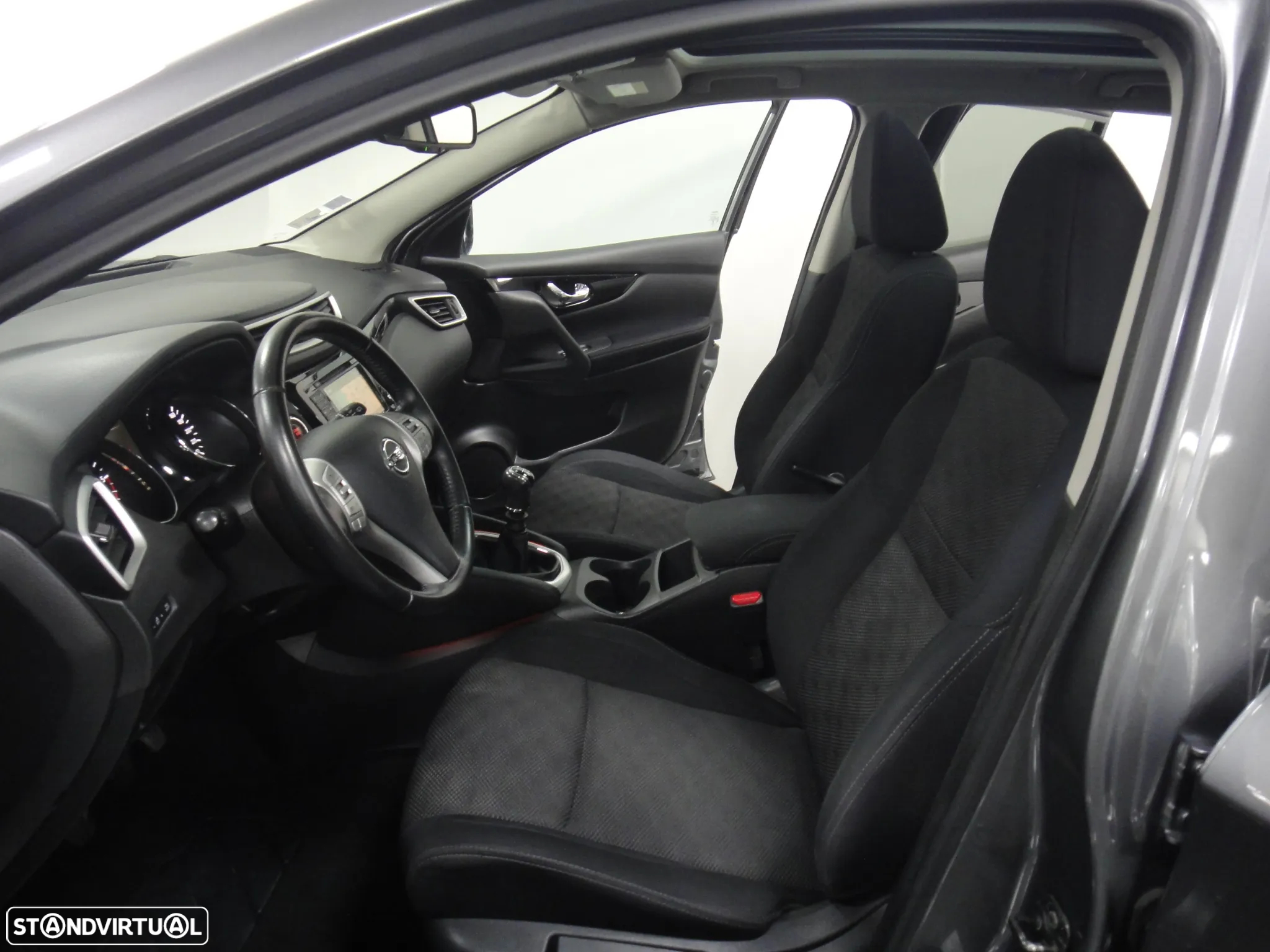 Nissan Qashqai 1.5 dCi N-Connecta - 11