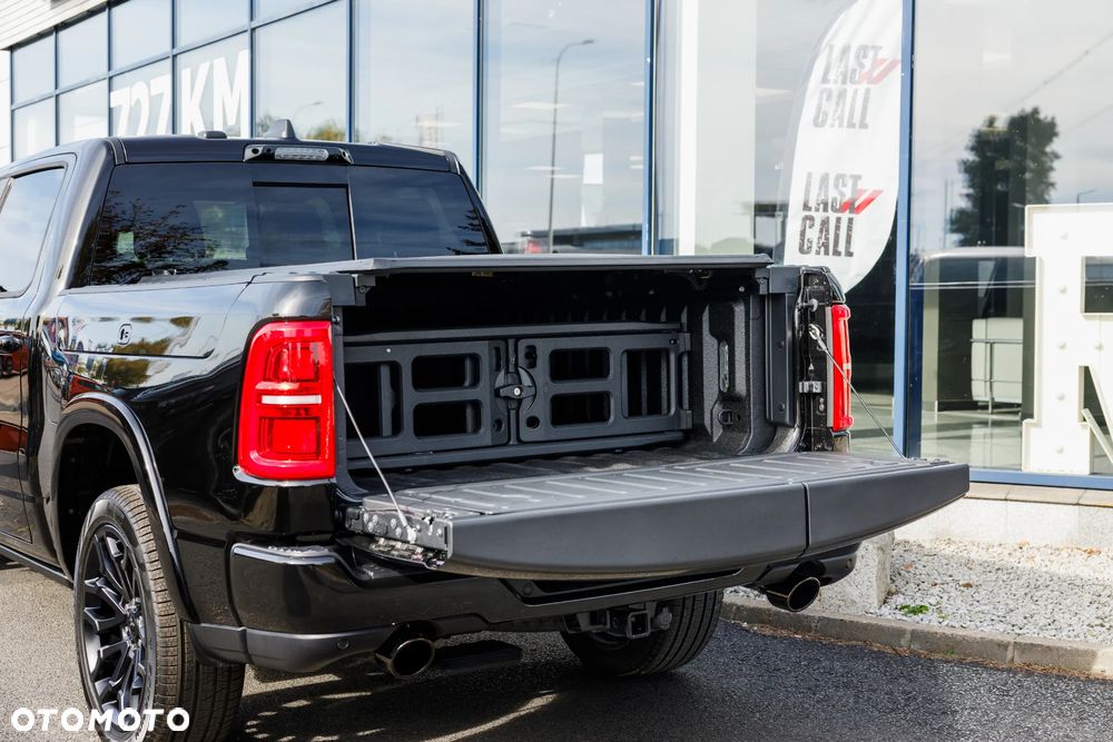 RAM 1500 5.7 Crew Cab Limited - 18