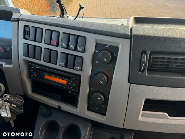 Volvo FL 260 Kontener 7,5 M Super Stan - 15
